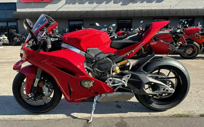 2025 Ducati Panigale V4