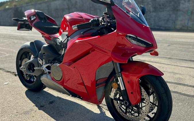 2025 Ducati Panigale V4