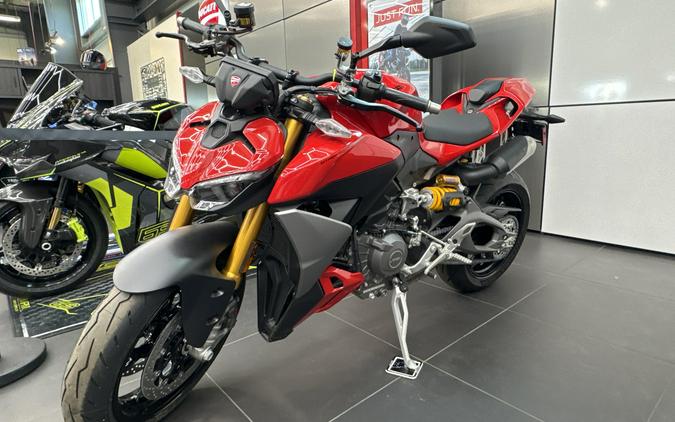 2026 Ducati STREETFIGHTER V2S