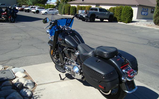 2026 Harley-Davidson® Heritage Classic Midnight Ember w/Laced Wheels