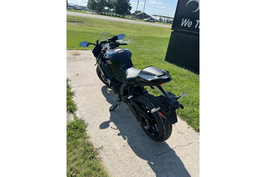 2026 YZF-R7 - Yamaha