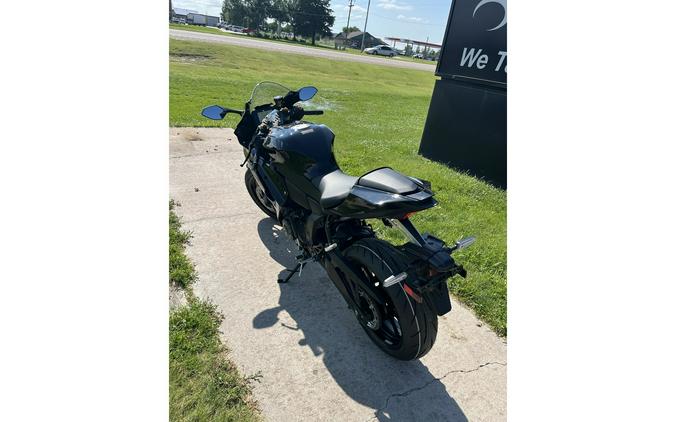 2026 YZF-R7 - Yamaha