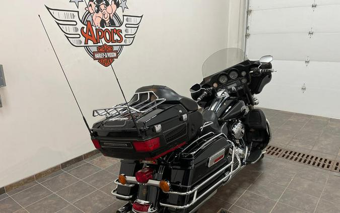 2009 Harley-Davidson® FLHTCU - Ultra Classic® Electra Glide®