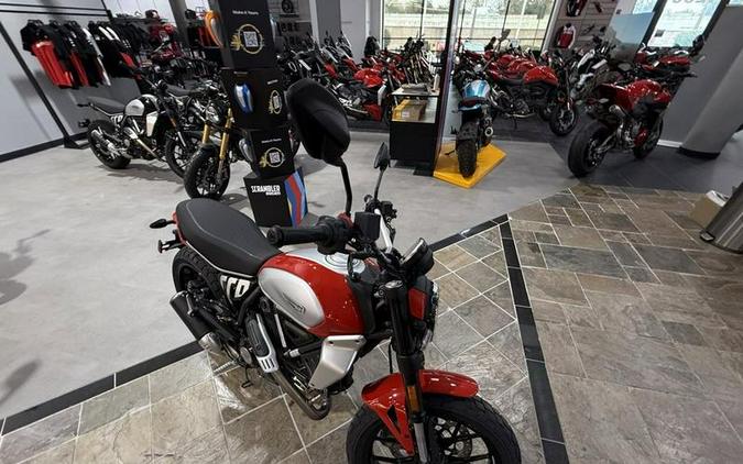 2025 Ducati Scrambler Nightshift