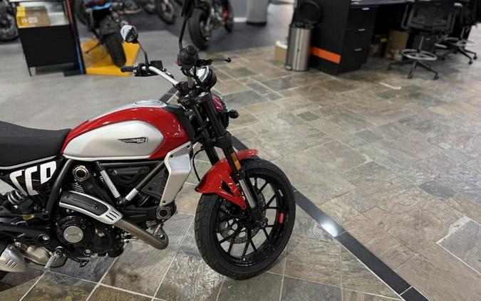 2025 Ducati Scrambler Nightshift