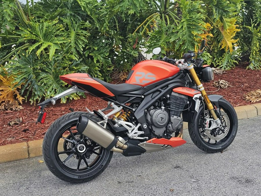 2023 Triumph Speed Triple 1200 RS Matte Baja Orange