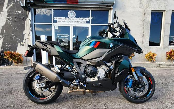 New 2026 BMW M 1000 XR