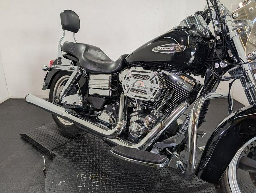 2014 Harley-Davidson® FLD - Dyna® Switchback™