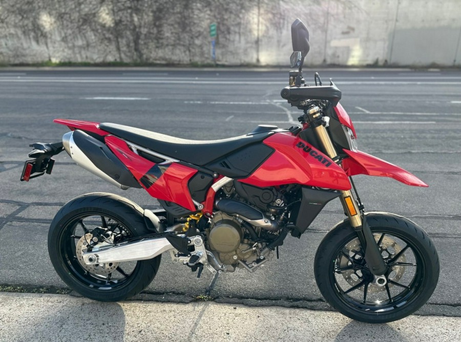 2025 Ducati HYPERMOTARD 698