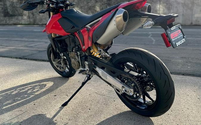 2025 Ducati HYPERMOTARD 698