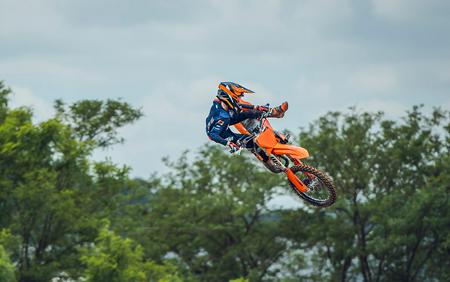 2027 KTM 85 SX 19/16