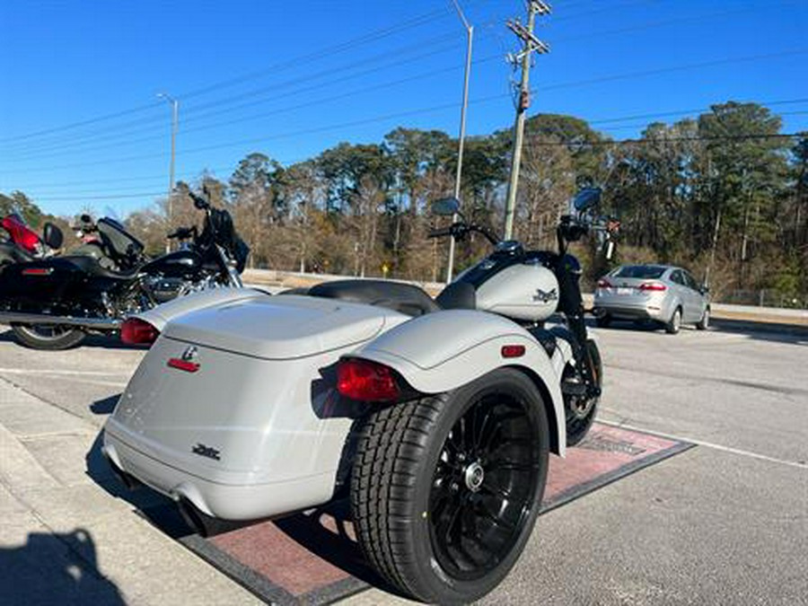 2024 Harley-Davidson FREEWHEELER