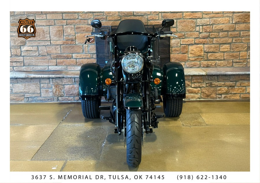 2024 Harley-Davidson® Freewheeler® Alpine Green