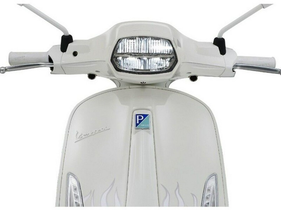 2022 Vespa Sprint 50 Justin Bieber X