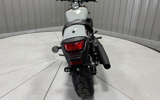 2025 Honda Shadow 750 Phantom ABS