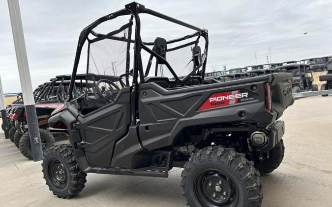 2025 Honda® Pioneer 1000