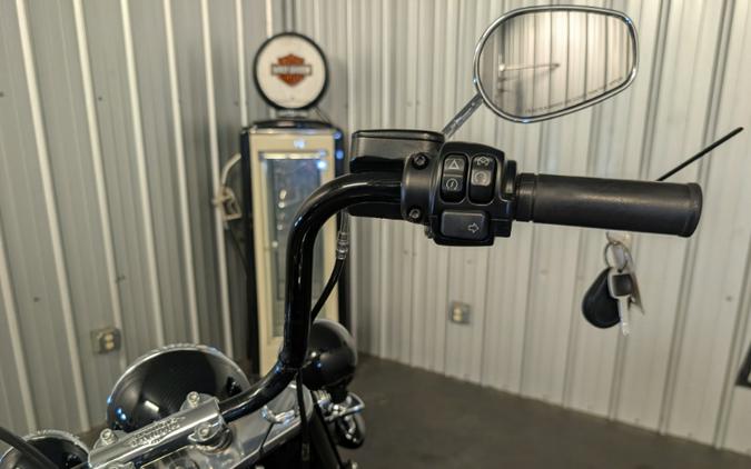 2018 Harley-Davidson HERITAGE CLASSIC