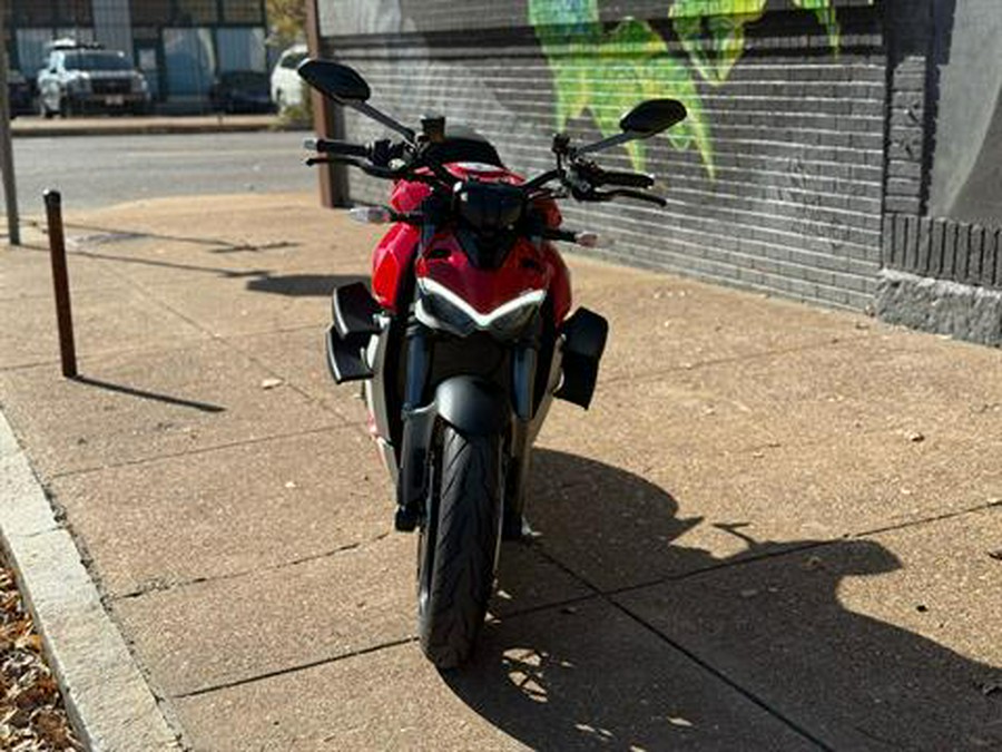 2021 Ducati Streetfighter V4