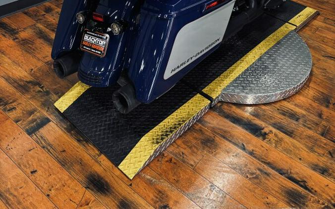 2023 Harley-Davidson® Street Glide® Special BIL BLU/BIL GRY