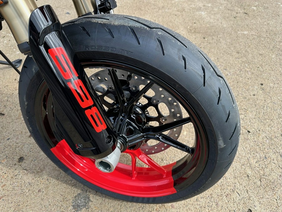 2026 Ducati Hypermotard 698 RVE