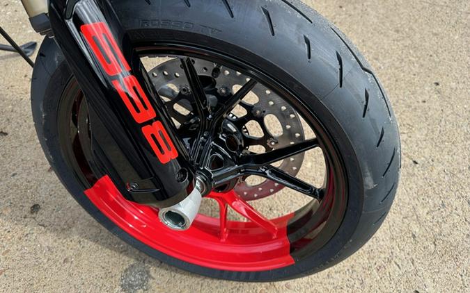 2026 Ducati Hypermotard 698 RVE
