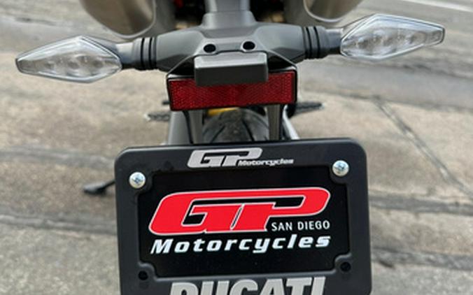 2026 Ducati Hypermotard 698 RVE