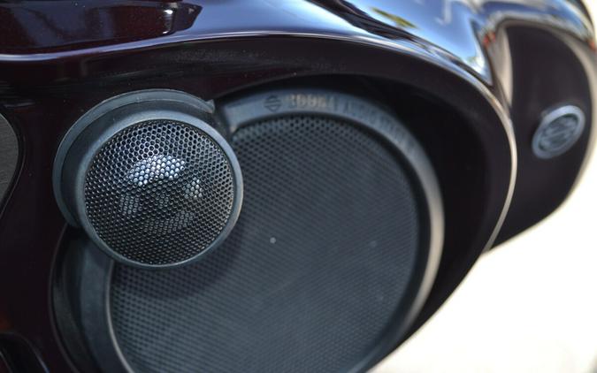 2019 Harley-Davidson® CVO™ Street Glide® - FLHXSE