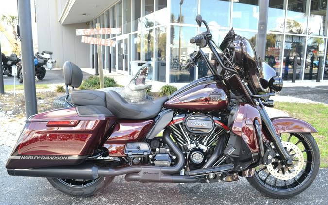 2019 Harley-Davidson® CVO™ Street Glide® - FLHXSE