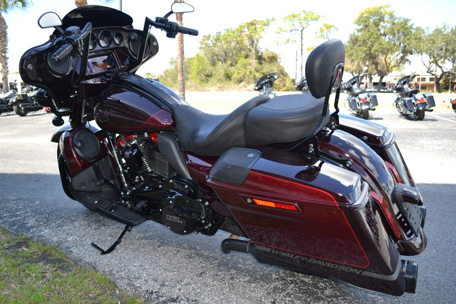 2019 Harley-Davidson® CVO™ Street Glide® - FLHXSE