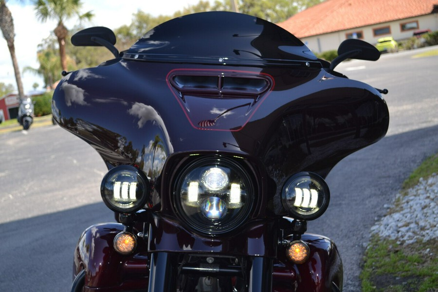2019 Harley-Davidson® CVO™ Street Glide® - FLHXSE