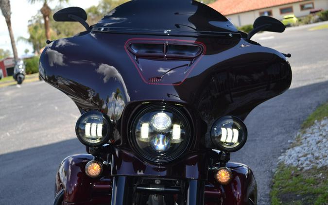 2019 Harley-Davidson® CVO™ Street Glide® - FLHXSE