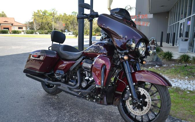 2019 Harley-Davidson® CVO™ Street Glide® - FLHXSE