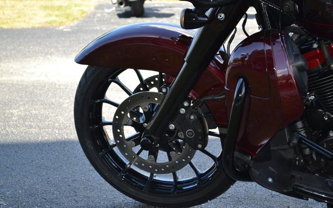 2019 Harley-Davidson® CVO™ Street Glide® - FLHXSE