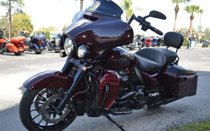 2019 Harley-Davidson® CVO™ Street Glide® - FLHXSE