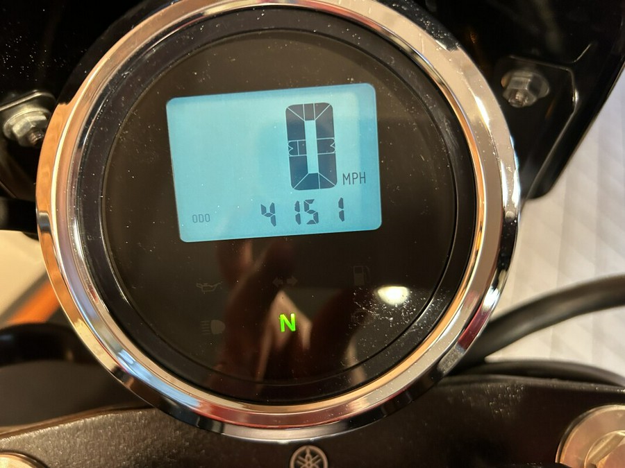 2017 Yamaha SCR950 942cc