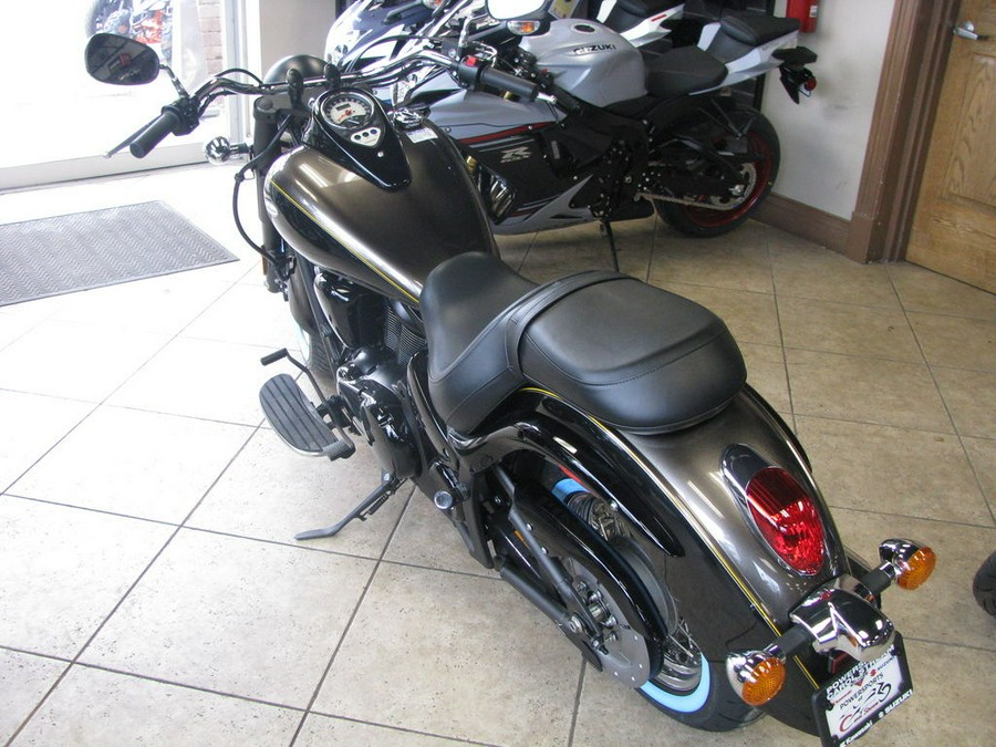 2023 Kawasaki Vulcan® 900 Classic