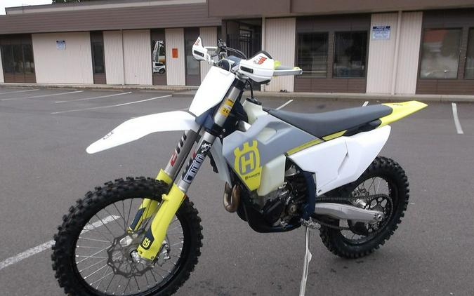 2023 Husqvarna® FX 450