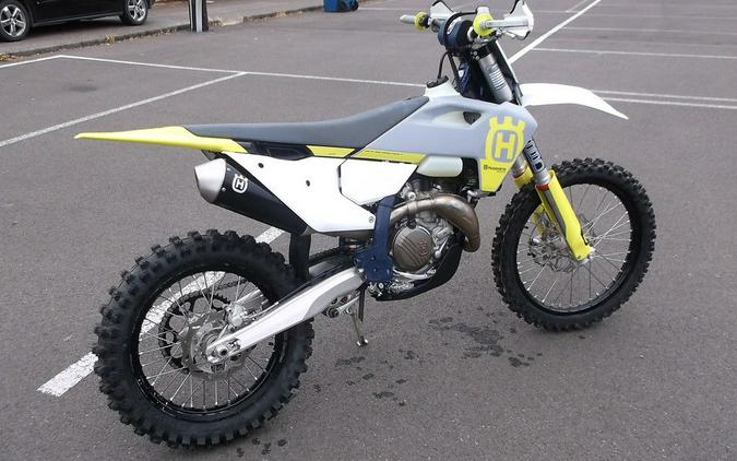 2023 Husqvarna® FX 450