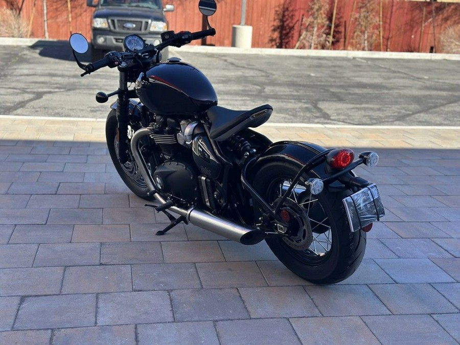 2024 Triumph Bonneville Bobber Stealth Edition