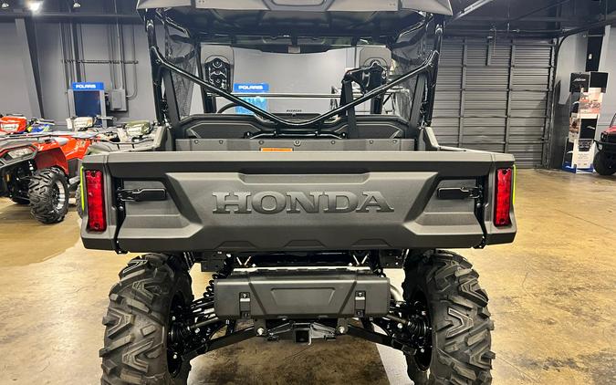 2023 Honda Pioneer 1000 Deluxe