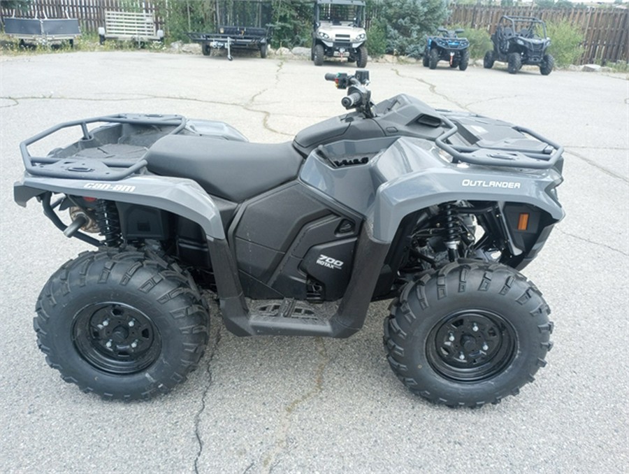 2023 Can-Am™ Outlander™ DPS 700