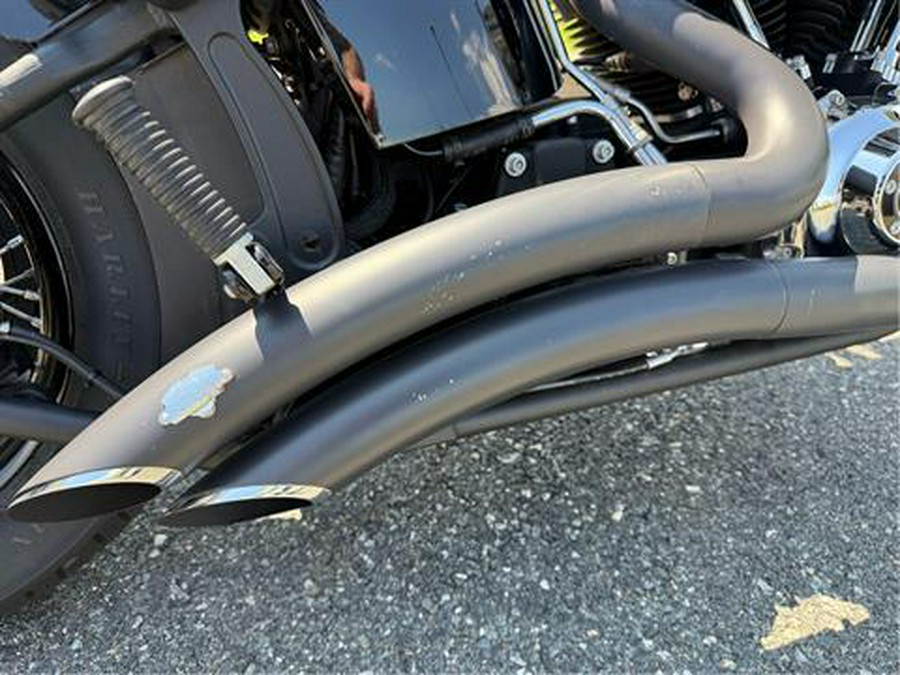 2011 Harley-Davidson Softail® Blackline™