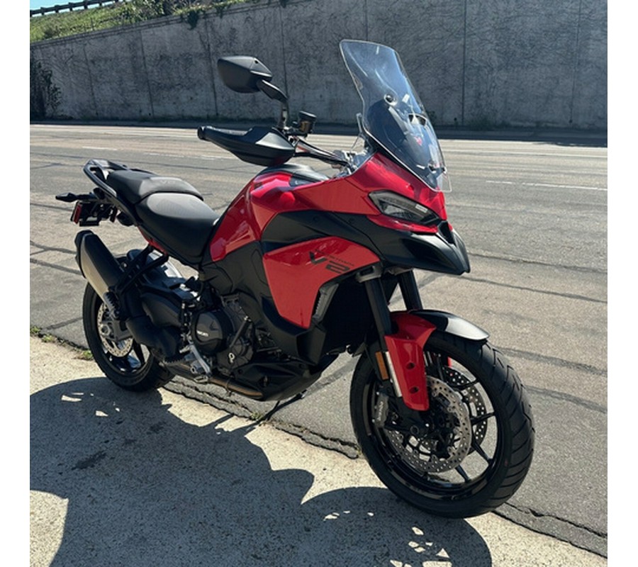 2025 Ducati Multistrada V2