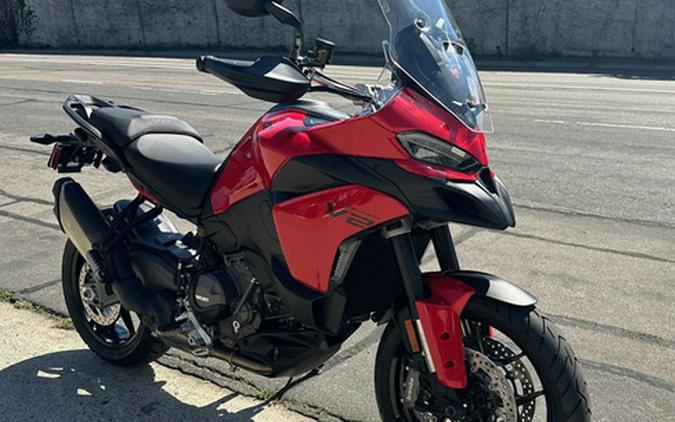 2025 Ducati Multistrada V2