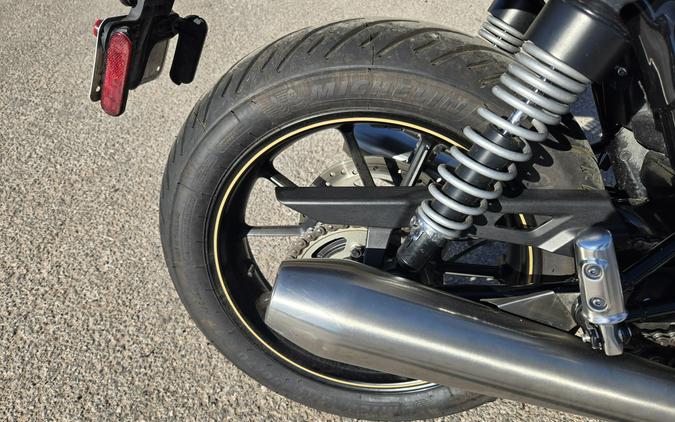 2022 TRIUMPH STREET TWIN GOLDLINE