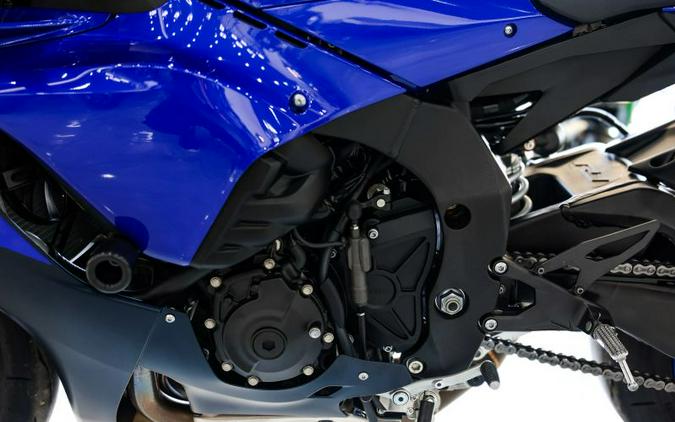 2024 Yamaha YZF-R1