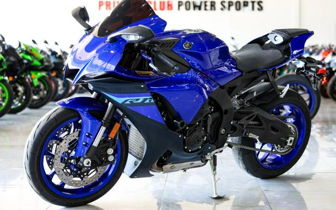 2024 Yamaha YZF-R1