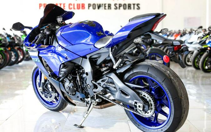 2024 Yamaha YZF-R1
