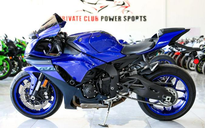 2024 Yamaha YZF-R1