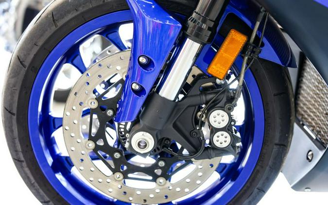 2024 Yamaha YZF-R1